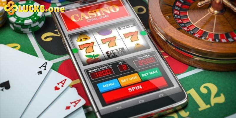 Chơi casino trực tuyến trên điện thoại là tham gia game bài cá cược